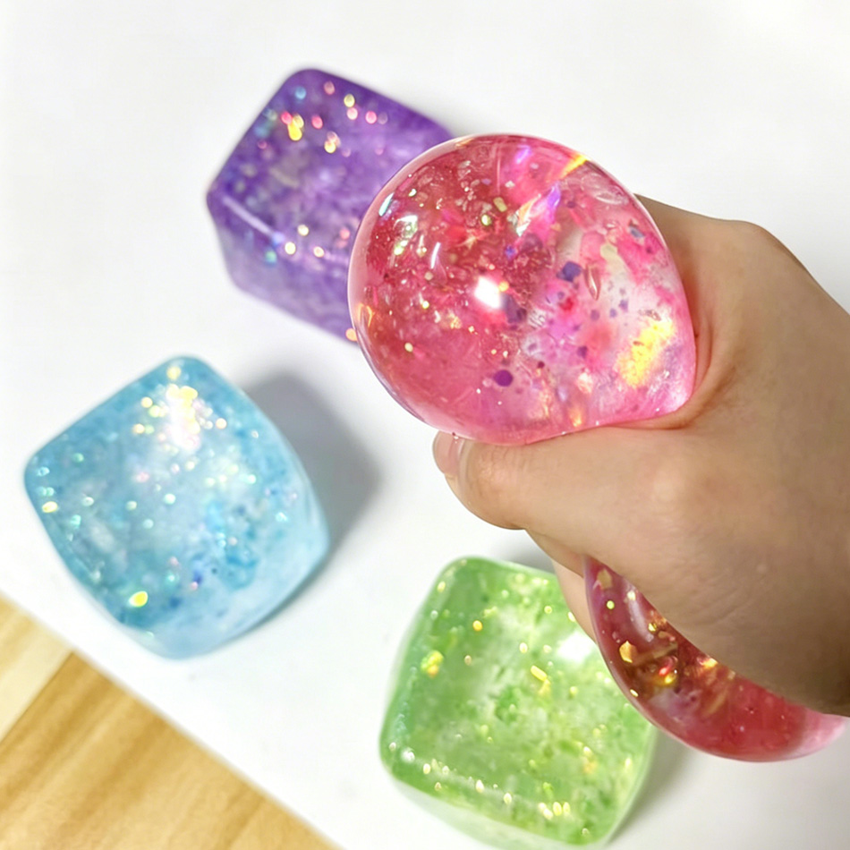 Colorful Glitter Stress Cube T - Fire Starter Cube incelemesi ve fiyatı